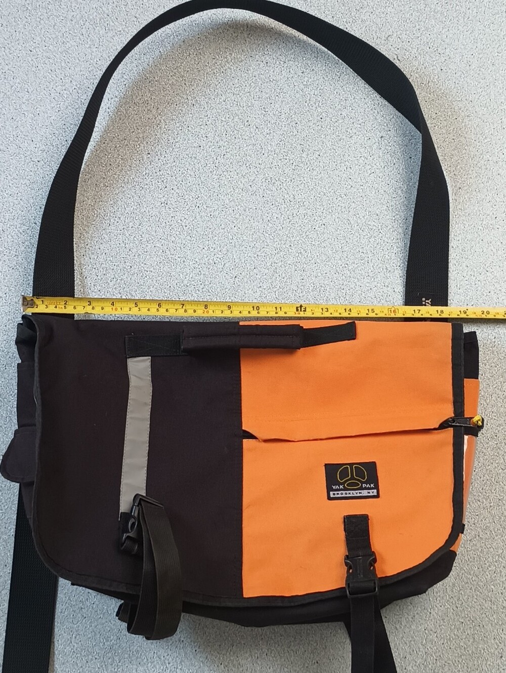 Vintage Yak Pak Messenger Bag - Heavy Duty Water-resistant - Picture 6 of 16